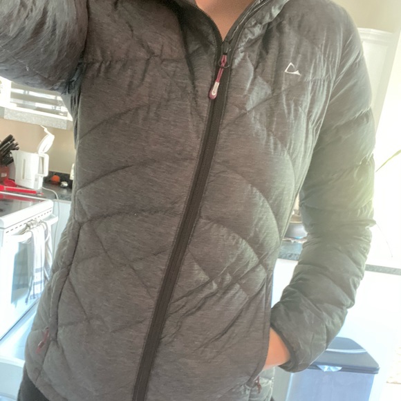 Paradox Women’s Packable Fall Jacket - Picture 6 of 8